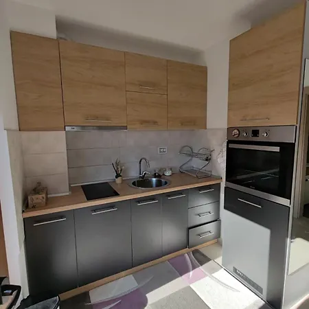 Apartament Gold Apartman, Katalina 2