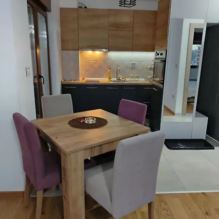 Gold Apartman, Katalina 2 شقة زلاتيبور