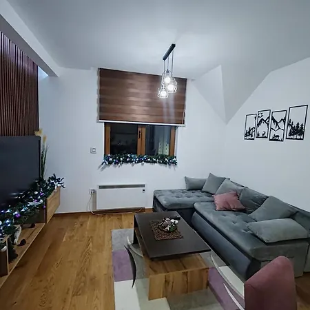 Gold Apartman, Katalina 2 *