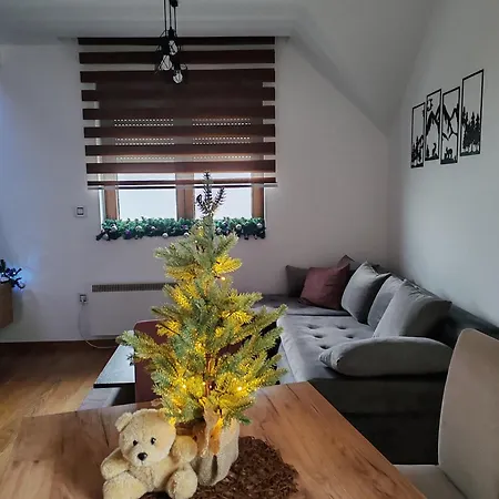 Gold Apartman, Katalina 2 *